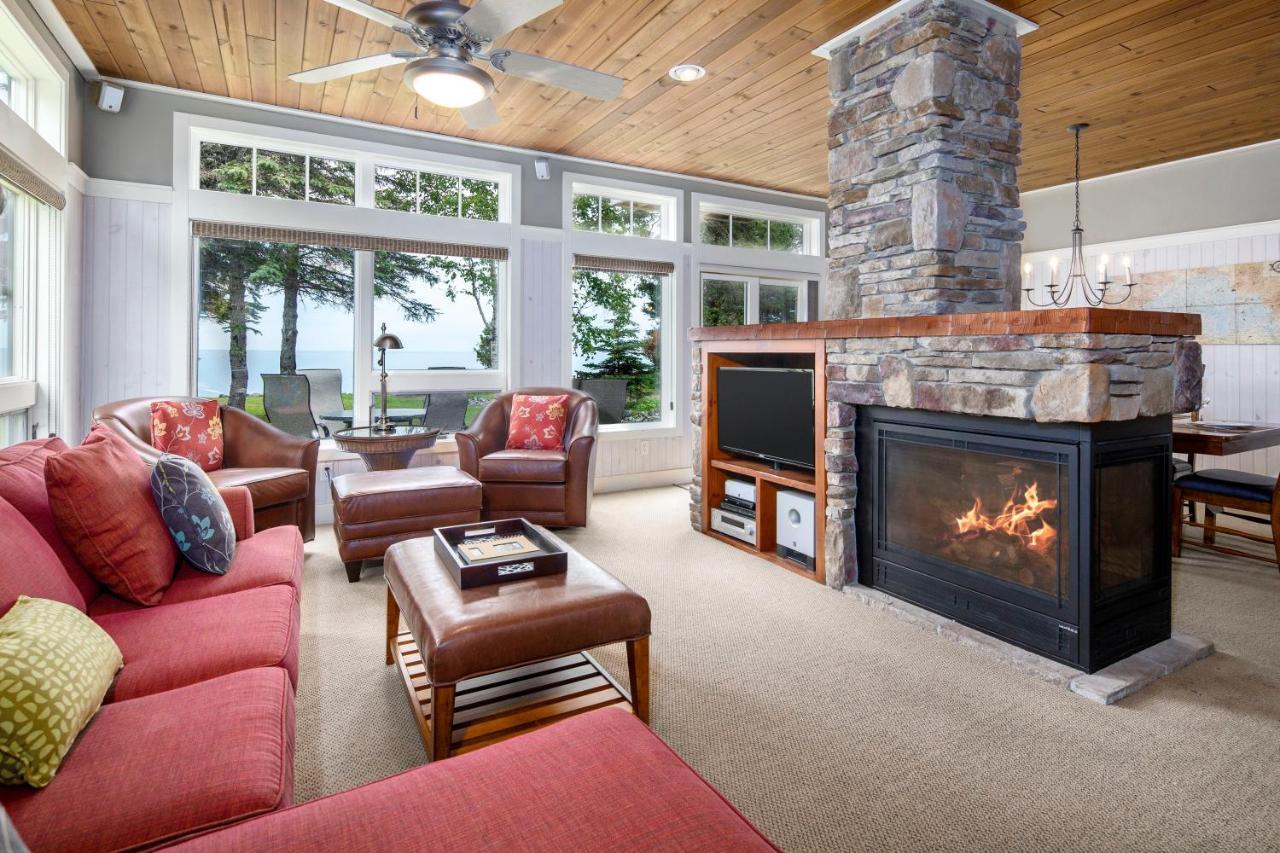 Larsmont Cottages Two Harbors Extérieur photo