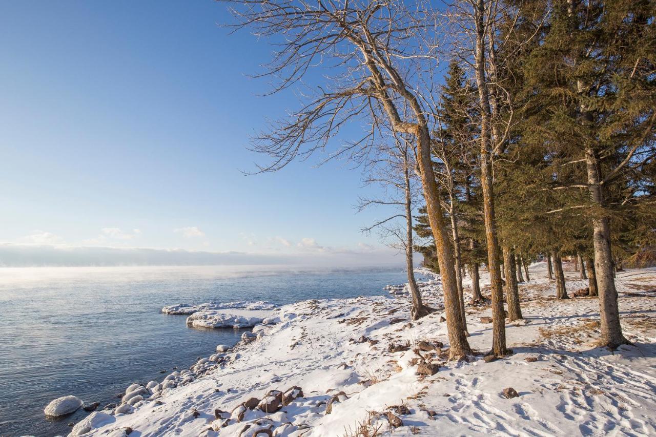 Larsmont Cottages Two Harbors Extérieur photo